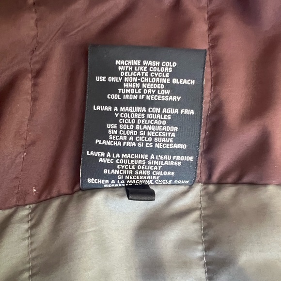 Tommy Hilfiger Men's Water Resistant Performance Bomber Jacket, Large, Port - Picture 7 of 10